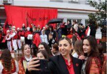 ATMOSFERË FESTIVE NË BULQIZË